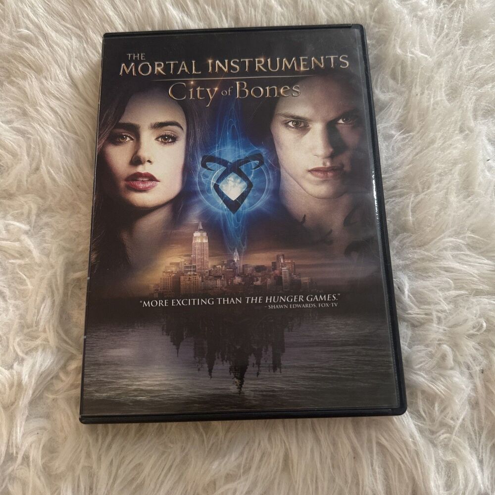 The Mortal Instruments: City of Bones (DVD, 2013)